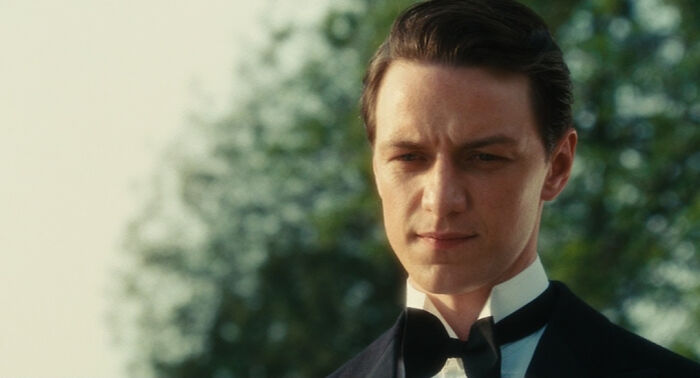 43 Actors’ Looks That Have Gone Down As Legendary, As Shared Online