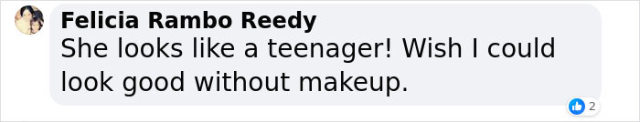 &ldquo;It&rsquo;s Better For Me&rdquo;: Pamela Anderson Stuns At Paris Fashion In A New &lsquo;No-Makeup&rsquo; Era