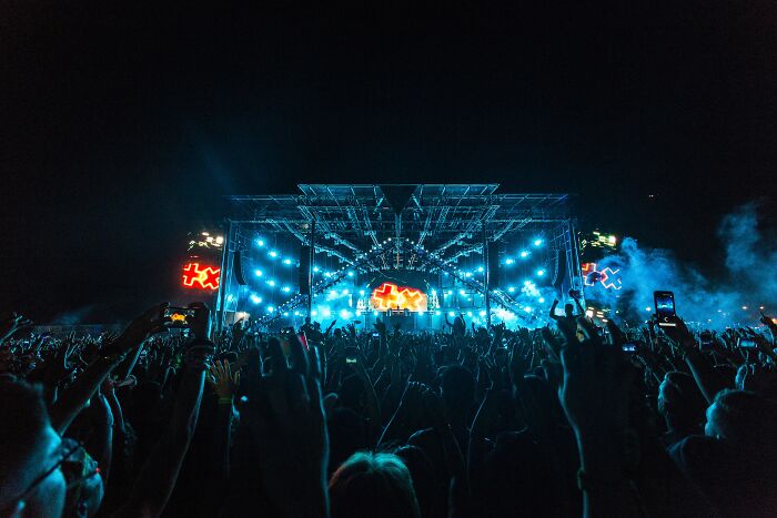 «¿Qué podían permitirse los pobres hasta que los ricos lo arruinaron?»: 20 respuestas