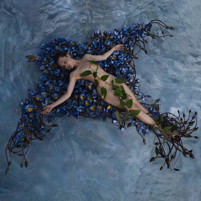 Artist Gained 4.3m Followers By Taking Bizarre And Thought-Provoking Photos (46 New Pics)