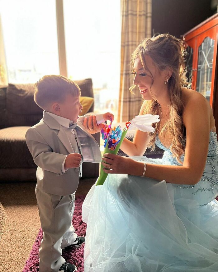 Teen Mom Who Got Pregnant At 14 Defies The Odds And Aces Her Exams