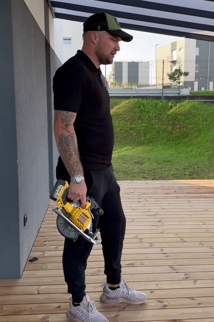 Builder Destroys Beautifully Done Terrace After Client Didn't Pay For It For Over 3 Weeks Builder Destroys Beautifully Done Terrace After Client Didn't Pay For It For Over 3 Weeks