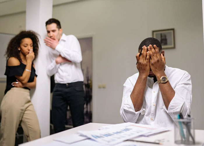 “He Loved To Micromanage”: Worker Teaches Boss A Lesson After Latest Demand Gets Him Fired “He Loved To Micromanage”: Worker Teaches Boss A Lesson After Latest Demand Gets Him Fired