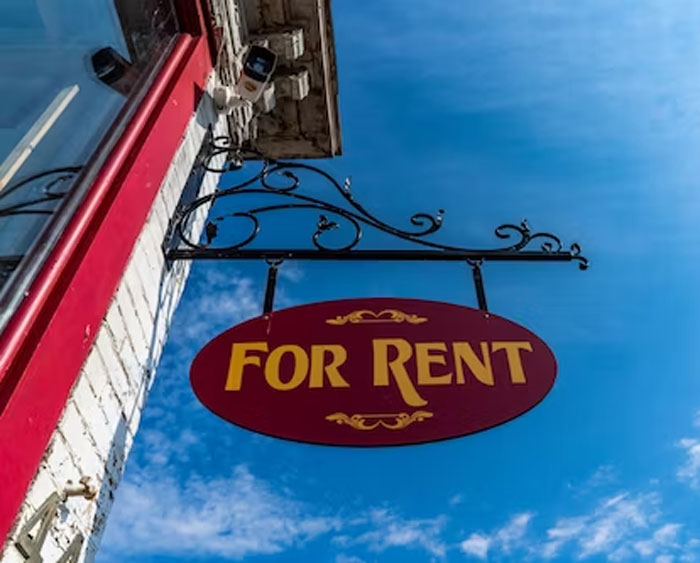 30 Things Europeans Do That Leave Americans Raising Their Eyebrows