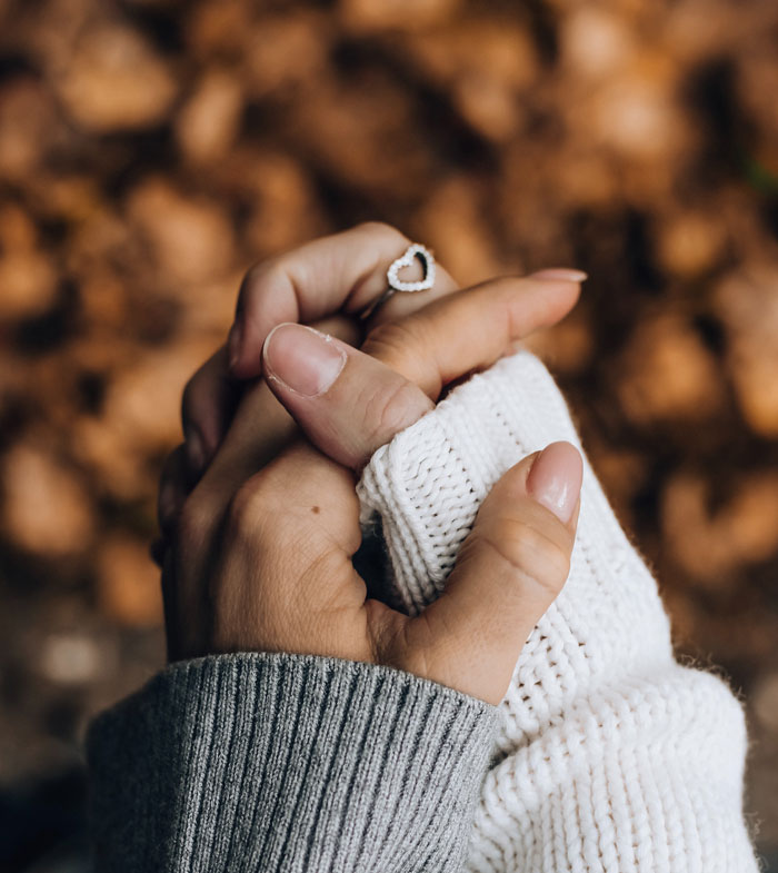 Man Can&rsquo;t Understand No For An Answer, Woman Agrees On Him Buying Her A Drink, Dumps It On His Shoes