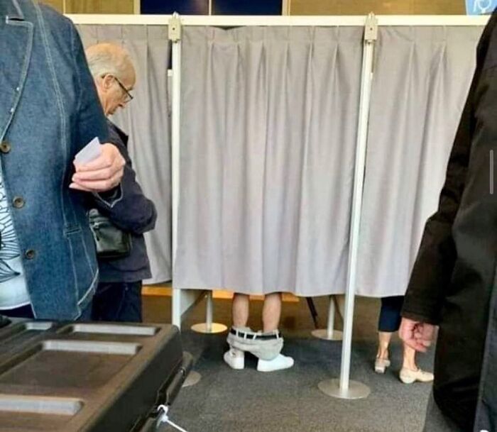 Weird-Pics-Outrebizarre