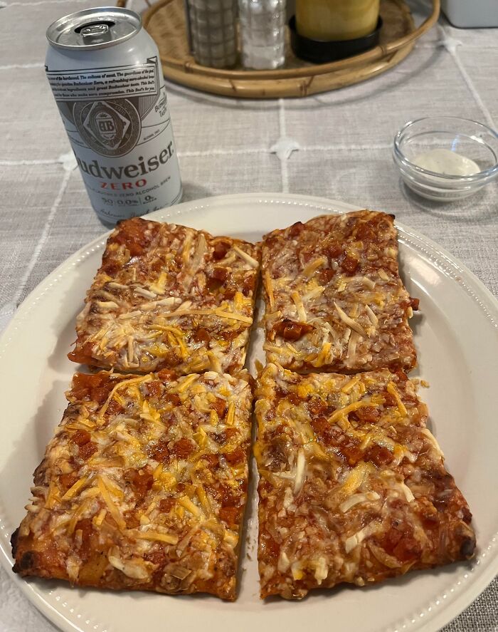 39-Weeks-Pregnant And Don’t Care About My Diet Anymore