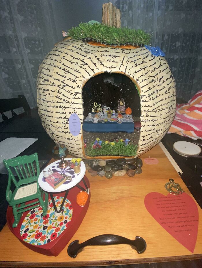 My Mom Did This For A Pumpkin Carving Contest