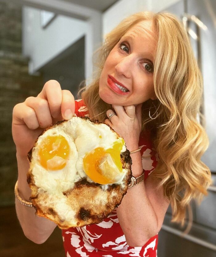 I Have Now Burnt These Eggs To A Crisp Forgetting That I Started The Eggs And Decided To Take A Shower