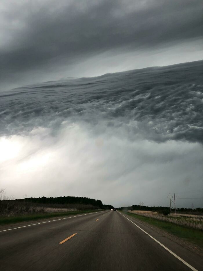 El cielo en Minnesota parece esa escena de Interstellar en el planeta acuático