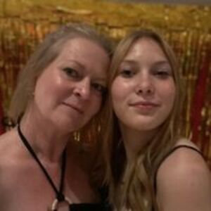 tishmenyhart13 avatar