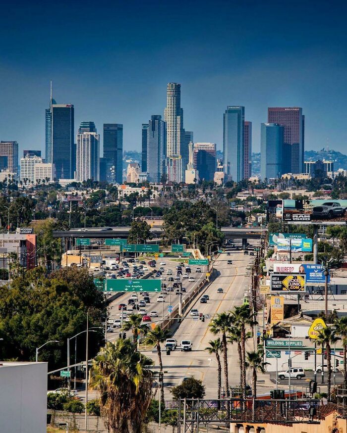 Los Angeles, California. Los Angeles Has The Perfect Climate For Walking, But They Decided To Ruin It And Made It Car Centric Af