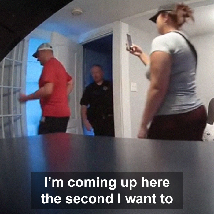 Landlord Keeps Entering Apartment Pretending To Fix Things And Covering Cameras, Tenant Calls Cops Landlord Keeps Entering Apartment Pretending To Fix Things And Covering Cameras, Tenant Calls Cops