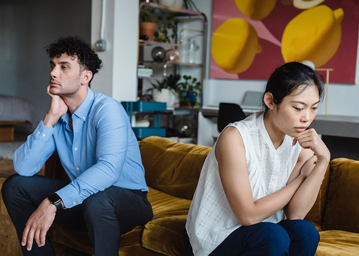 Woman Pretends Not To Know BF Is Cheating, They Have A Great 9-Week Trip Whilst She Exposes Him