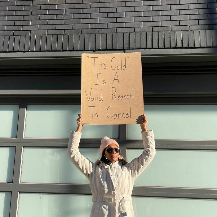 Funny-Dudette-With-Sign