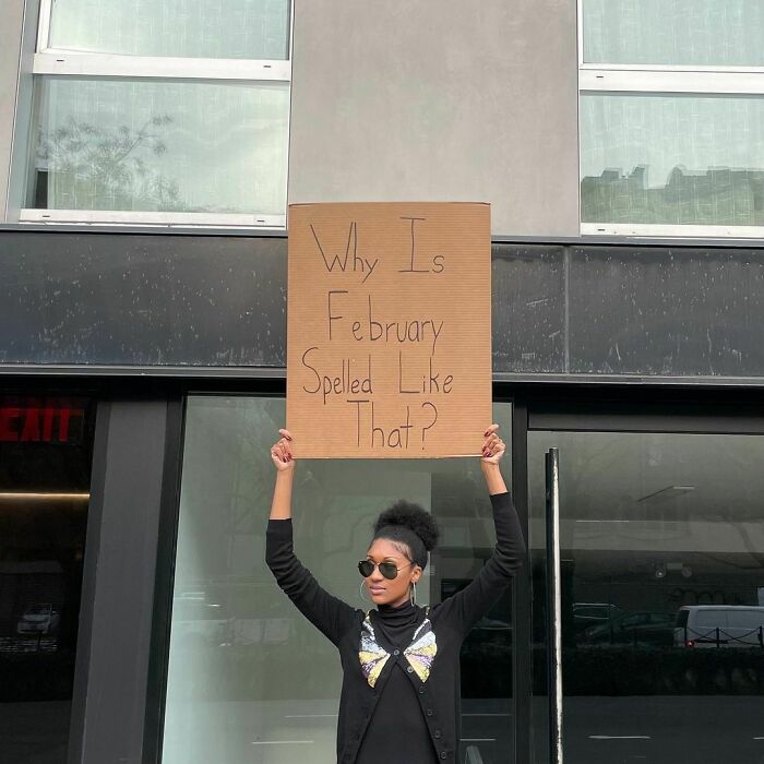 Funny-Dudette-With-Sign