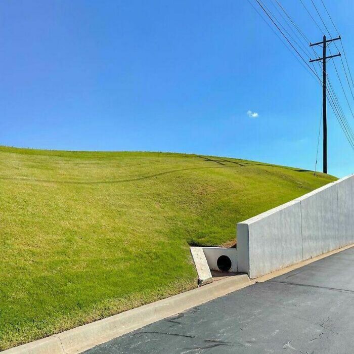 What Does This Place Feels Like?