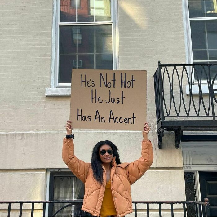 Funny-Dudette-With-Sign