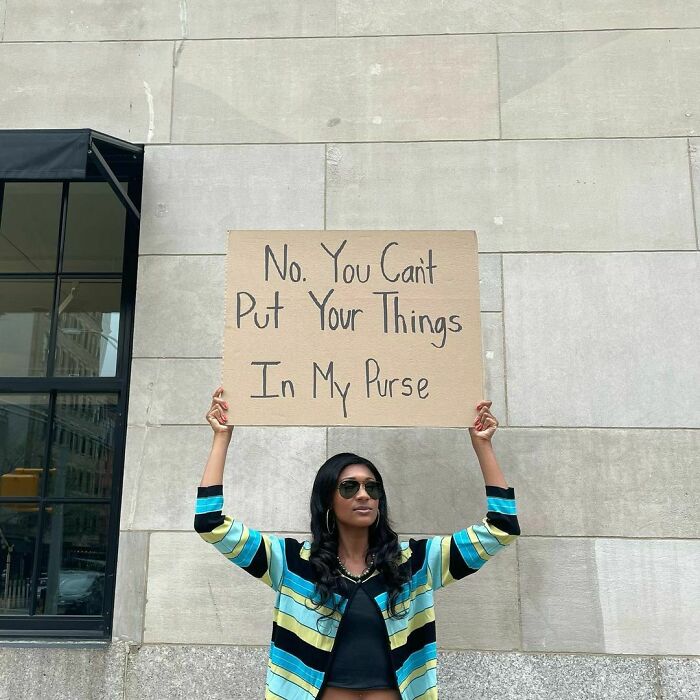 Funny-Dudette-With-Sign