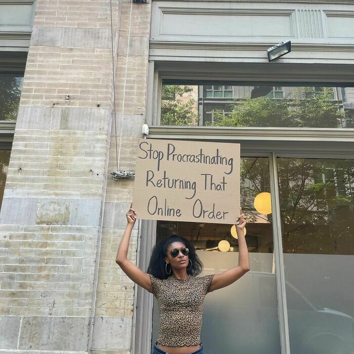 Funny-Dudette-With-Sign