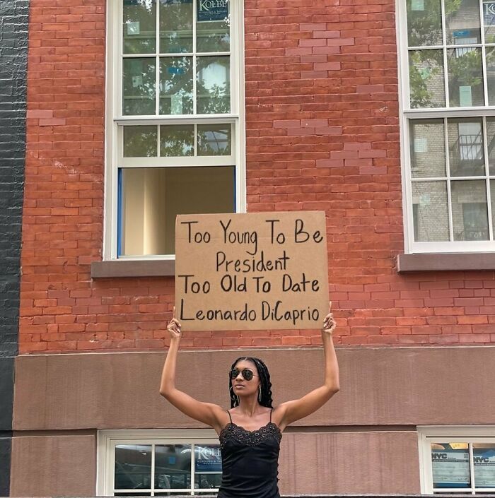 Funny-Dudette-With-Sign