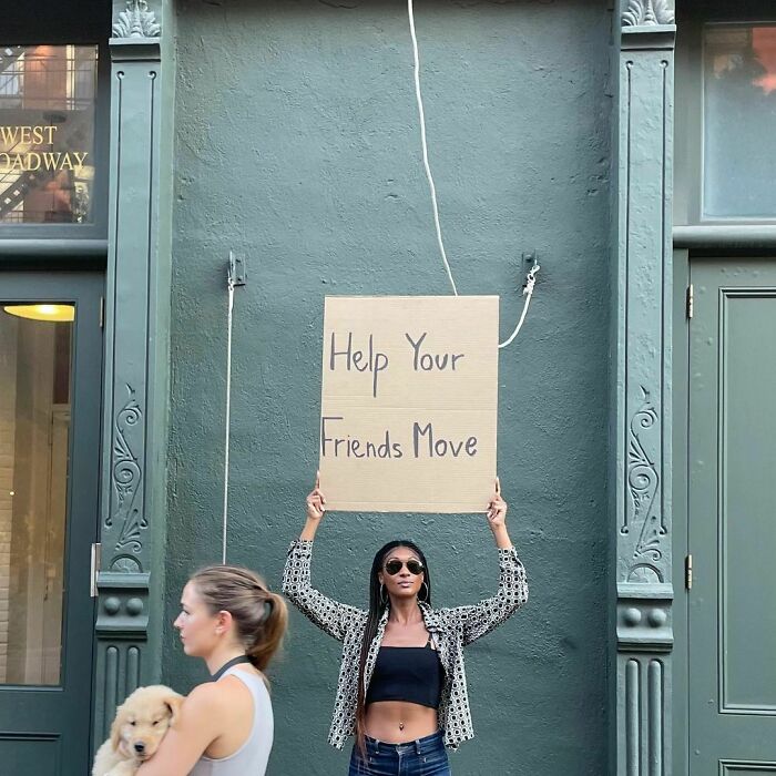 Funny-Dudette-With-Sign