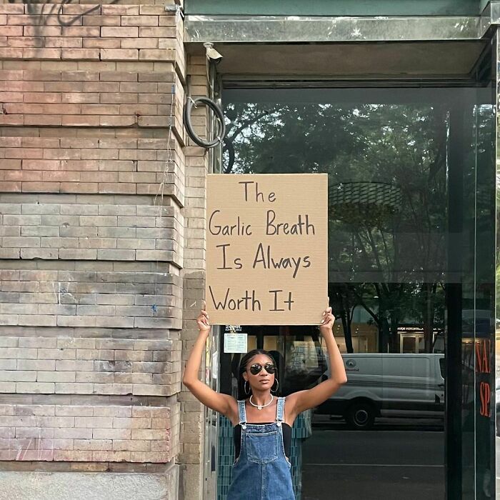 Funny-Dudette-With-Sign