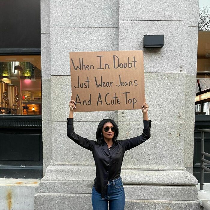 Funny-Dudette-With-Sign