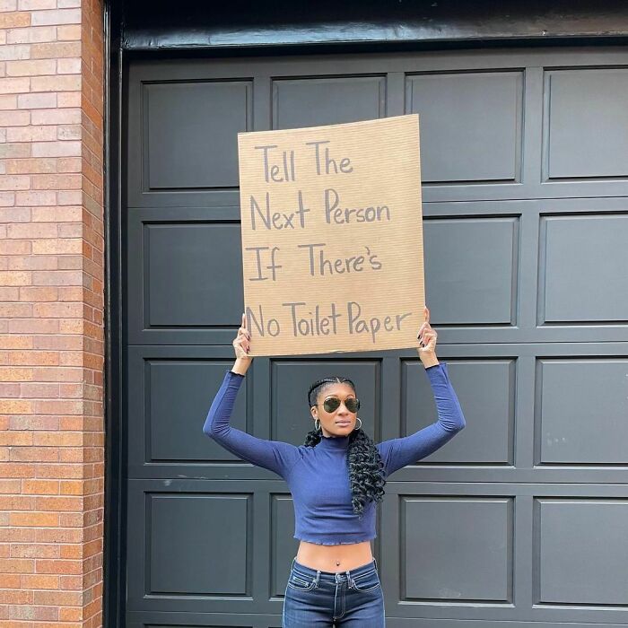 Funny-Dudette-With-Sign