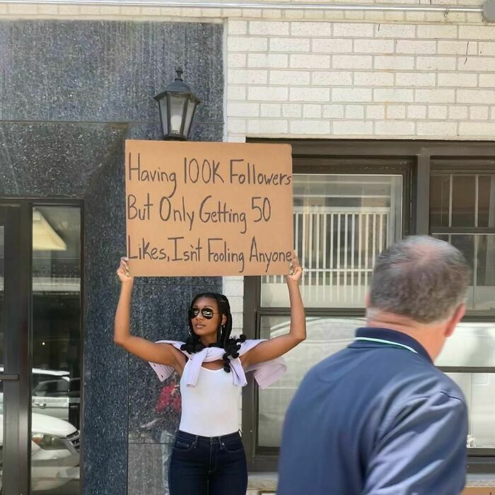 Funny-Dudette-With-Sign