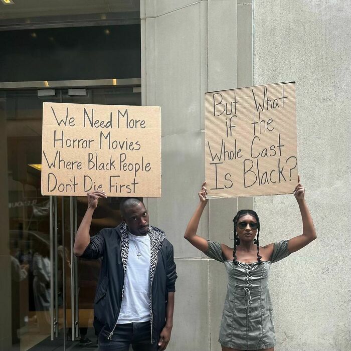 Funny-Dudette-With-Sign