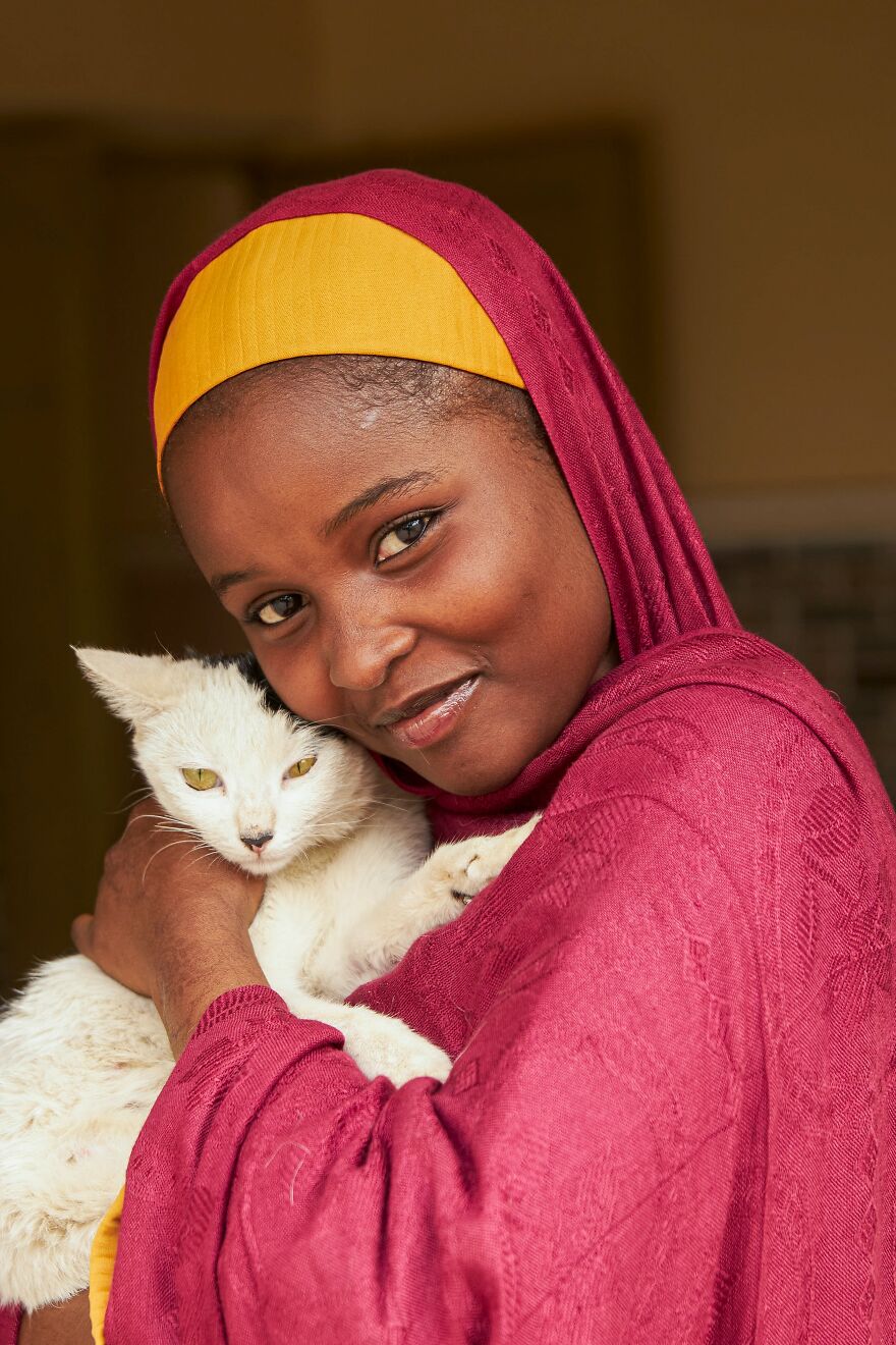 How Cats Help Us Physically And Mentally.