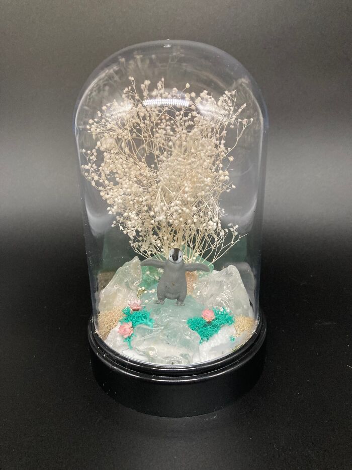 I Make Mini Worlds Out Of Real Flowers And Mosses (22 Pics)