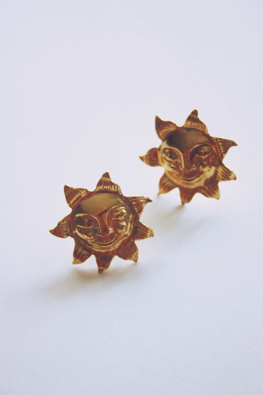 This Week's Scandinavian Jewelry Artist: 'Ilona' Shows Us There's Always A Reason To Celebrate!