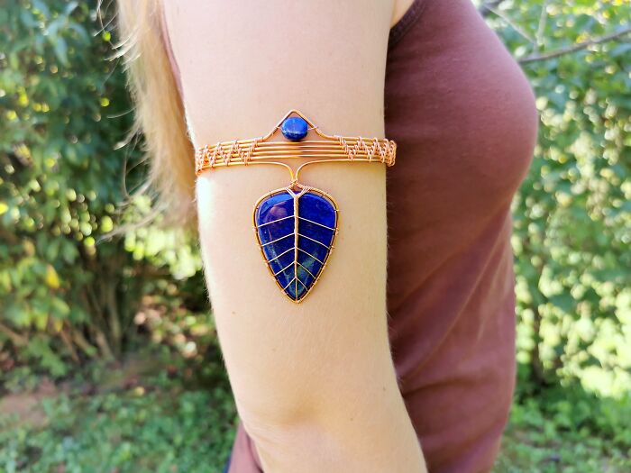 I Used Ten Meters Of Coated Copper Wire For This Elven Armlet