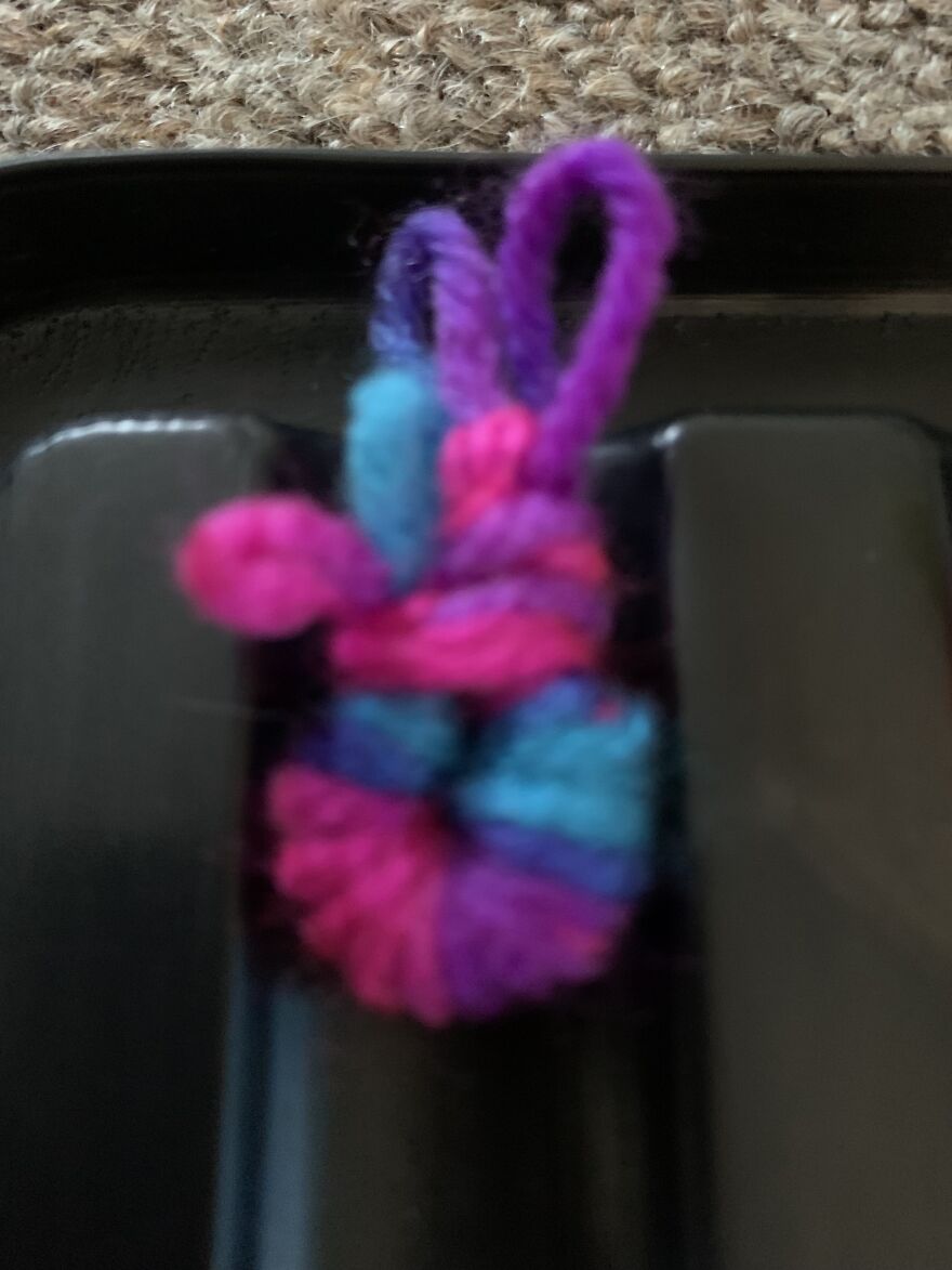 I Make Flowers Out Of Wool, Here Are My Creations