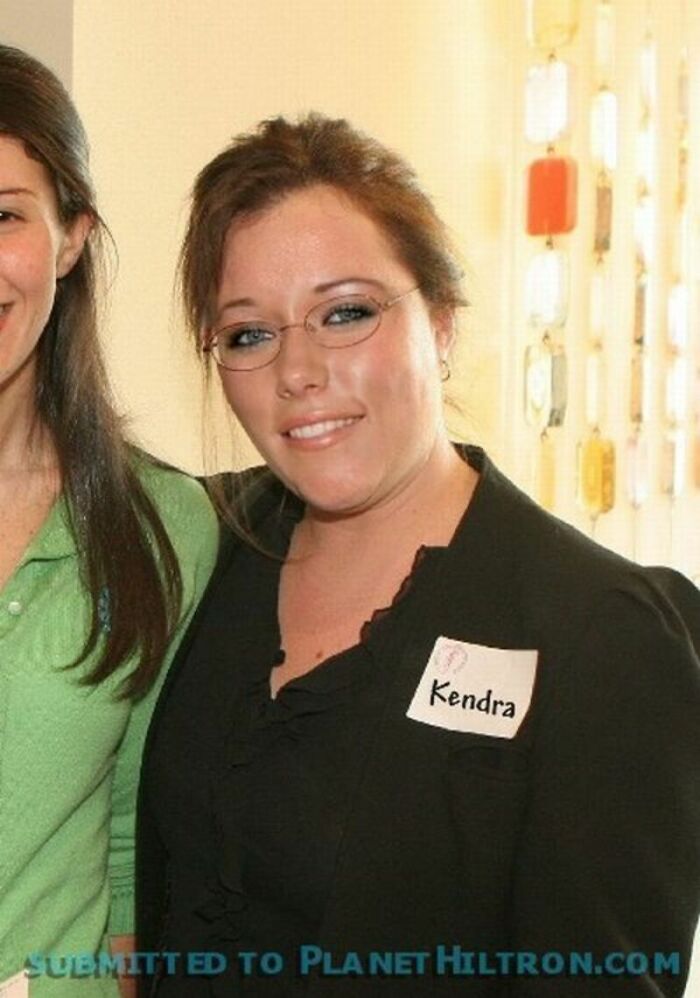 Kendra Wilkinson photoshopped to look like an ordinary person