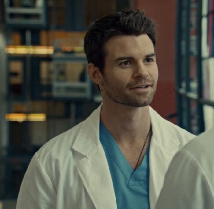 Daniel Gillies As Joel On Saving Hope