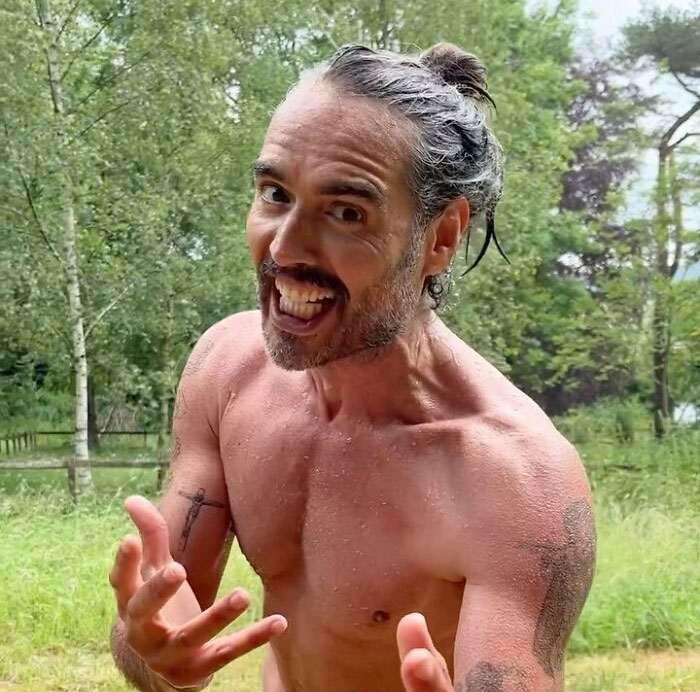 &ldquo;Innocent Before Guilty&rdquo;: Fans React To Sexual Harassment Accusations Against Russell Brand