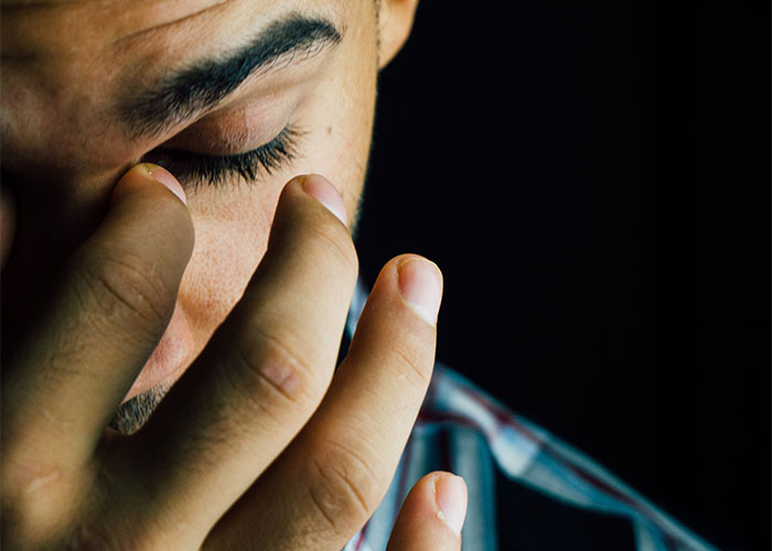 Woman Stunned Into Silence After Fianc&eacute;&rsquo;s Brother Drops Down On One Knee And Proposes To Her