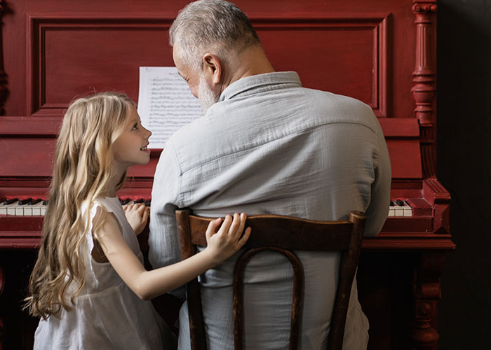 30 Older People Respond To The Question: “Do You Regret Deciding Not To Have Children?”