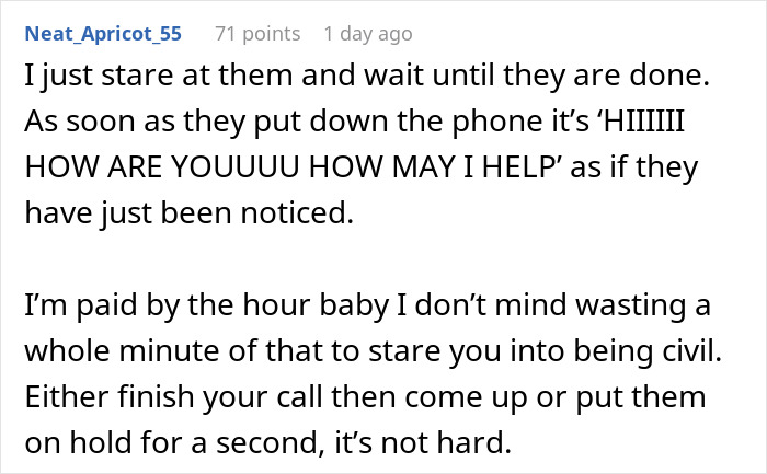 Cashier Maliciously Complies With Clients Who Keep Talking On Phone And Gesture At Him To Shut It