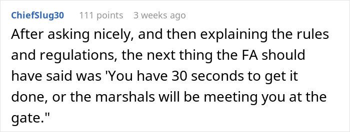 Dad Thinks Plane Should Delay Landing Because Of His Fussy Toddler, Gets Shut Down Dad Thinks Plane Should Delay Landing Because Of His Fussy Toddler, Gets Shut Down