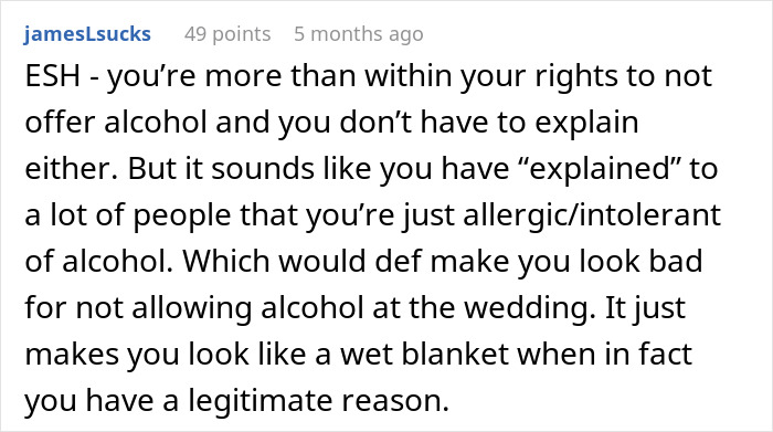 Bride Wants To Keep The Reasoning Behind Alcohol-Free Wedding Secret, Friends Put Her Under Fire Bride Wants To Keep The Reasoning Behind Alcohol-Free Wedding Secret, Friends Put Her Under Fire