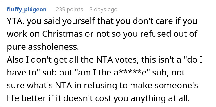 Internet Turns On Woman Who Refused To Swap Christmas Leave With Mom For No Reason Internet Turns On Woman Who Refused To Swap Christmas Leave With Mom For No Reason