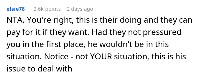 Sister Warns Bro About His GF Being In Family Wedding Pics, He Doesn&rsquo;t Listen And Suffers For It