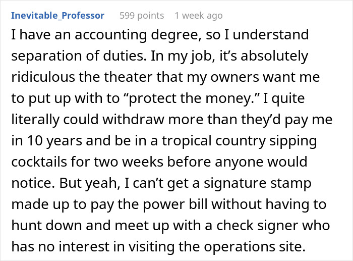 Worker Puts Millionaire CEO On Blast After He Laughs At Employee For Not Having $200 To Spare Worker Puts Millionaire CEO On Blast After He Laughs At Employee For Not Having $200 To Spare