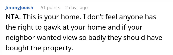 Text post showing a comment about property ownership and a neighbor's request to cut down a hedge for Airbnb use.