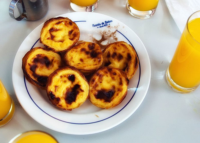 30 Biggest Cultural Shocks From Around The World Visitors Just Can’t Get Used To