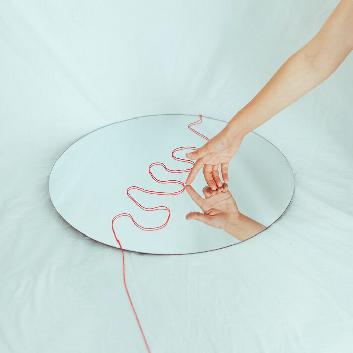 “Follow The Red Line”: My Photography Project Is A Follow-Up Of My Inner Journey, And Here’s The Result (5 Pics)